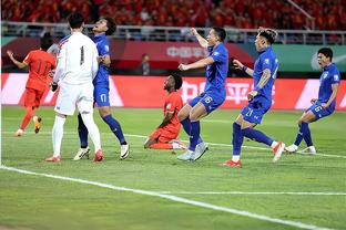 裁判组确定！阿联酋主裁执法中国男足vs新加坡次回合